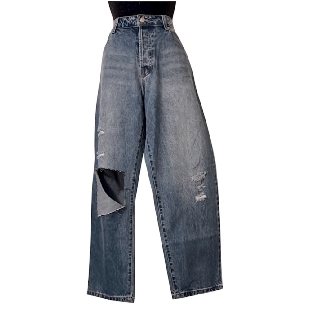 Forever 21 Woman’s BOYFRIEND Midrise Relaxed Fit Blue Jeans Sz 31 New With Tag